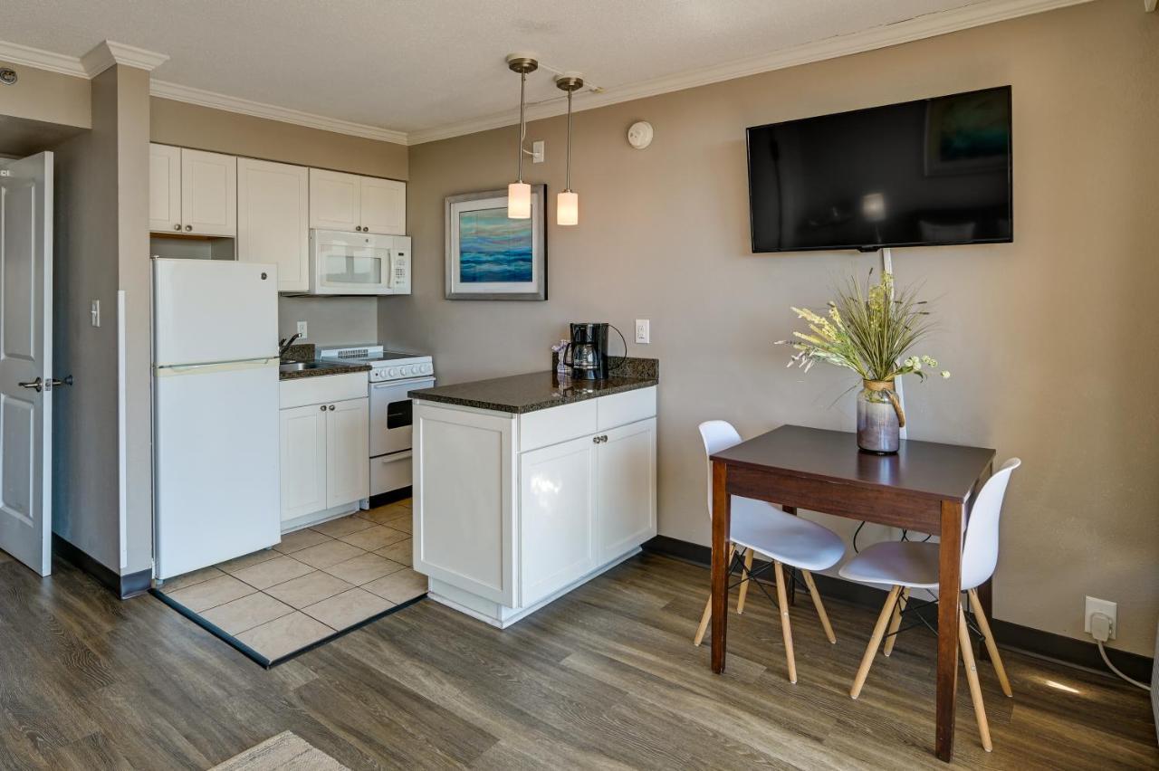 Myrtle Beach Condo With Resort Pool And Beach Access! Екстер'єр фото